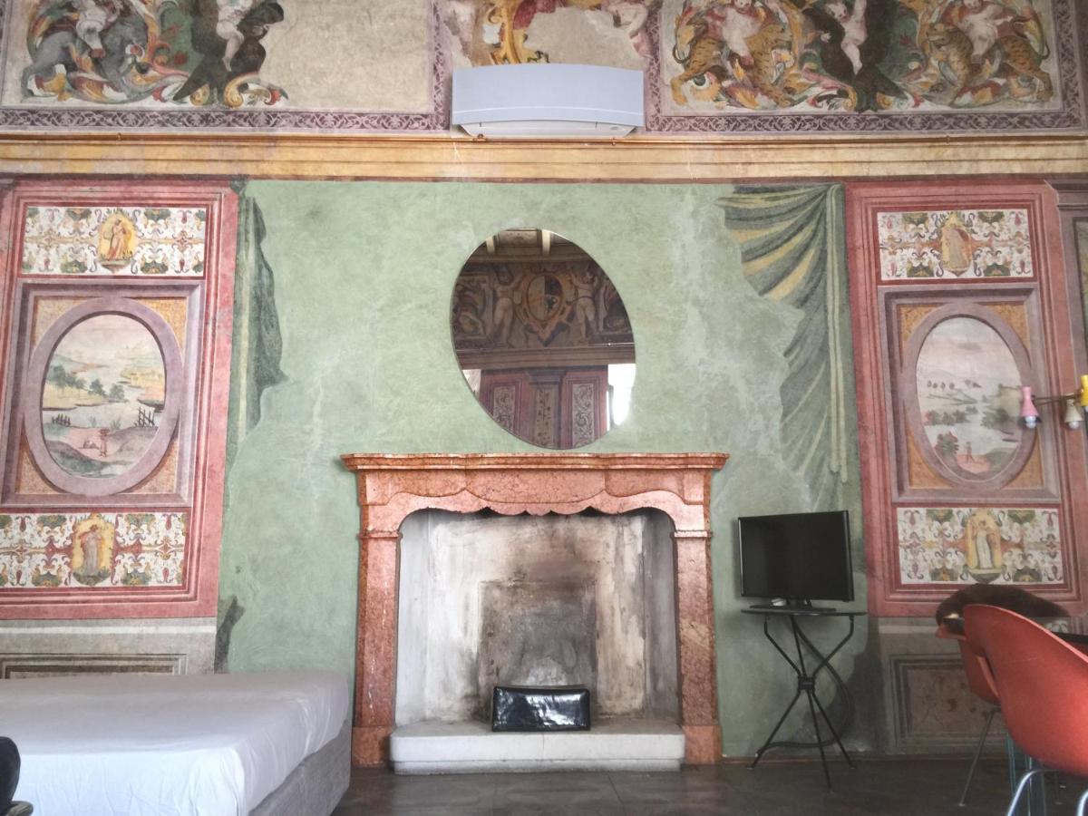 Palazzo Beccagutti Cavriani - Gallery Suite E Frescoes Suite Mantova Ngoại thất bức ảnh